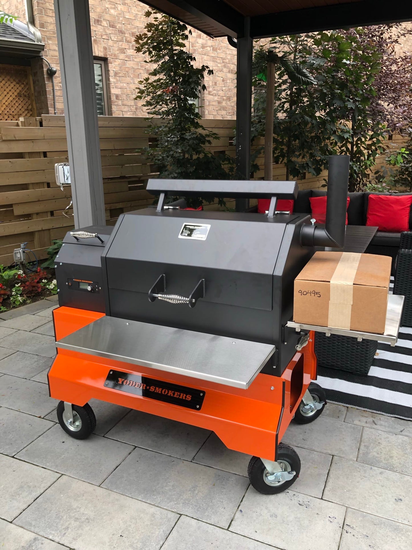 Yoder Outdoor Cooking > Smokers > Pellet Grills Yoder Smokers YS640S Competition Pellet Grill and Cart