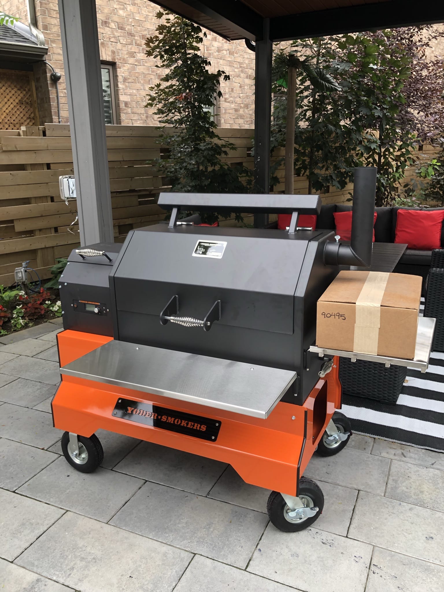 Yoder Outdoor Cooking > Smokers > Pellet Grills Yoder Smokers YS640S Competition Pellet Grill and Cart