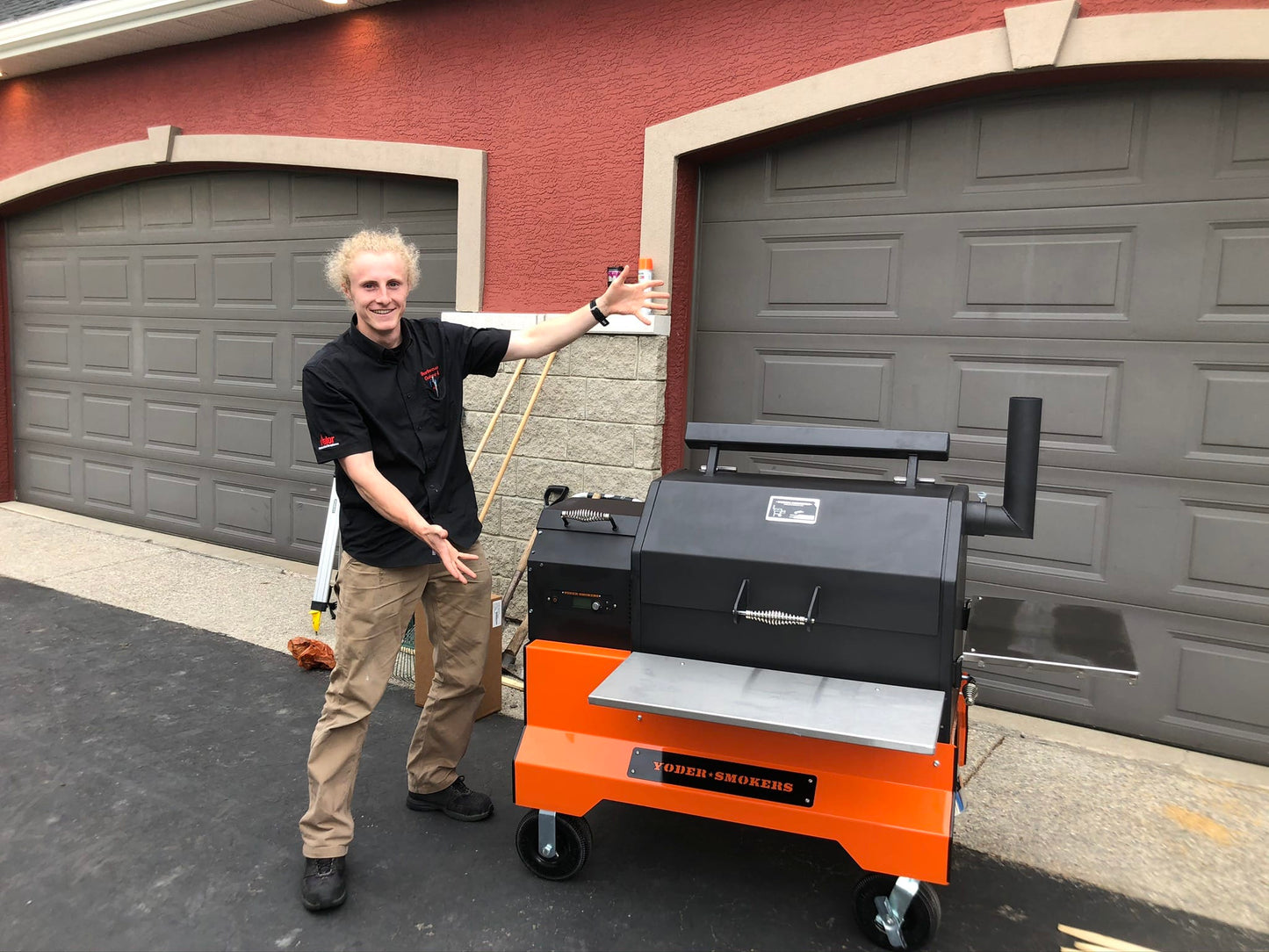 Yoder Outdoor Cooking > Smokers > Pellet Grills Yoder Smokers YS640S Competition Pellet Grill and Cart