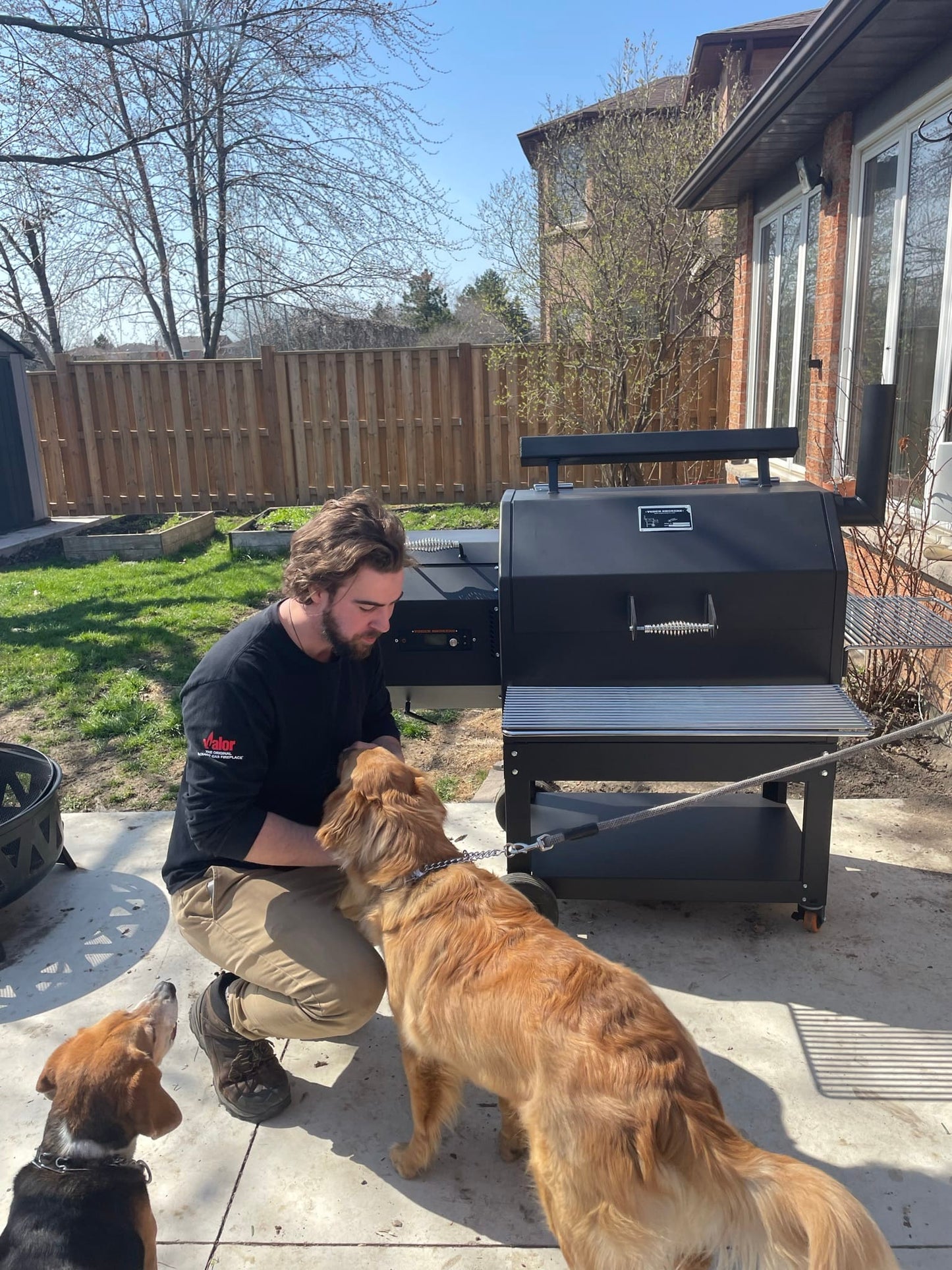 Yoder Outdoor Cooking > Smokers > Pellet Grills Yoder Smokers YS640S Standard Pellet Grill