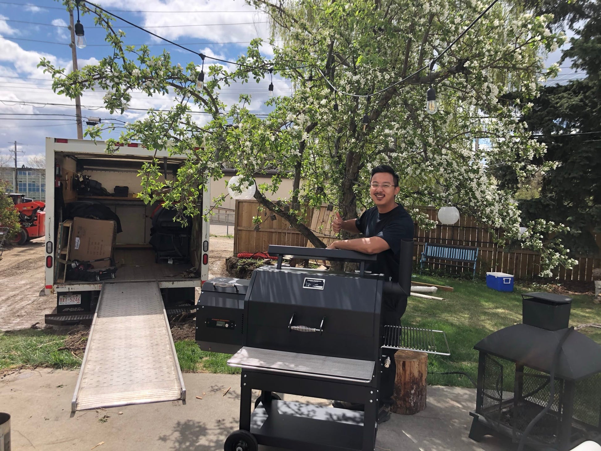 Yoder Outdoor Cooking > Smokers > Pellet Grills Yoder Smokers YS640S Standard Pellet Grill