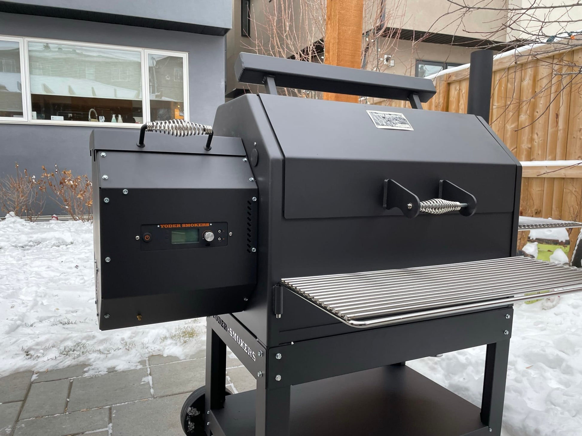 Yoder Outdoor Cooking > Smokers > Pellet Grills Yoder Smokers YS640S Standard Pellet Grill